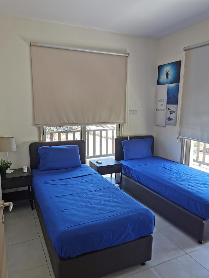 Sea View Apartment โปรทาราส ภายนอก รูปภาพ