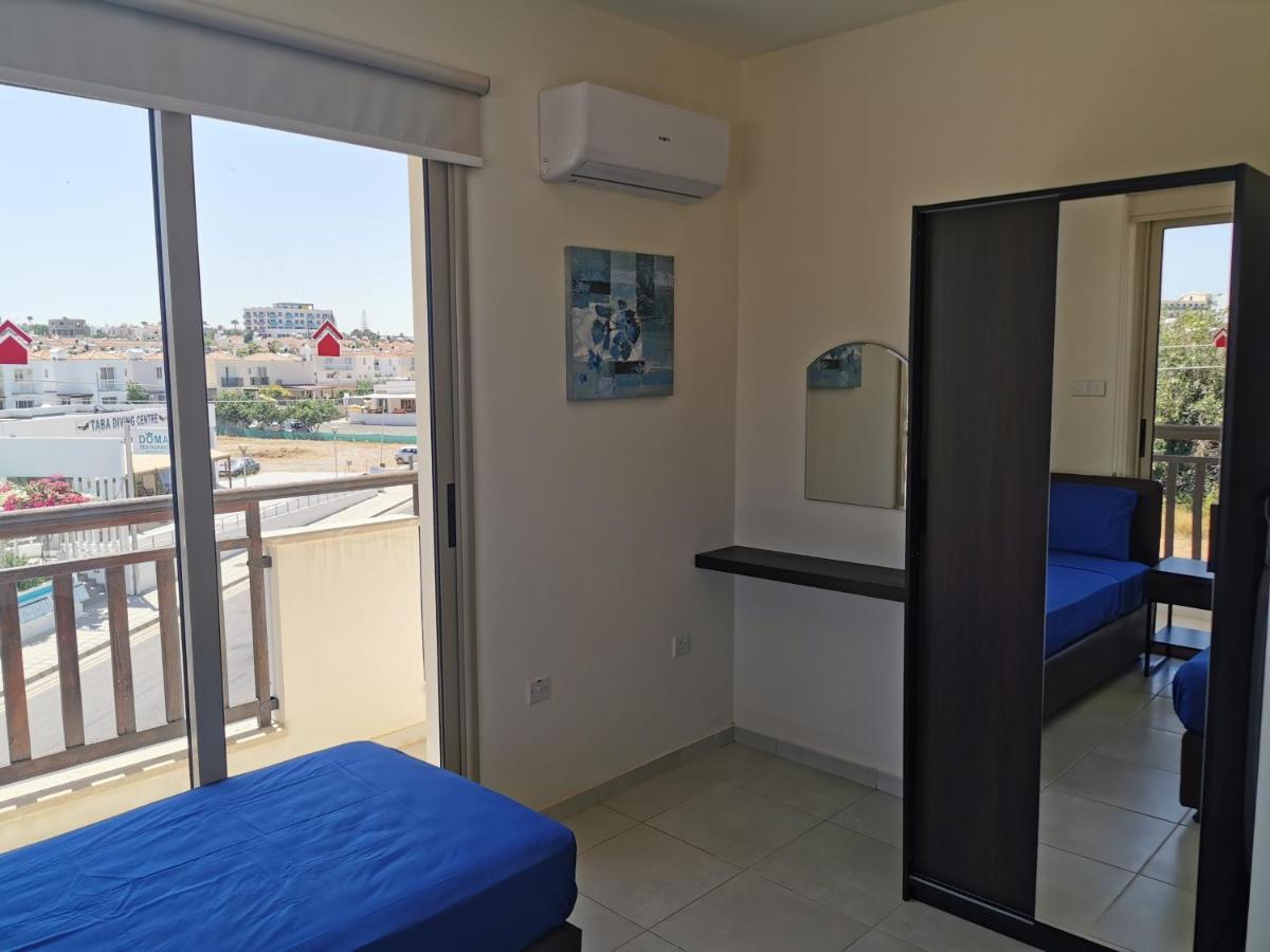 Sea View Apartment โปรทาราส ภายนอก รูปภาพ