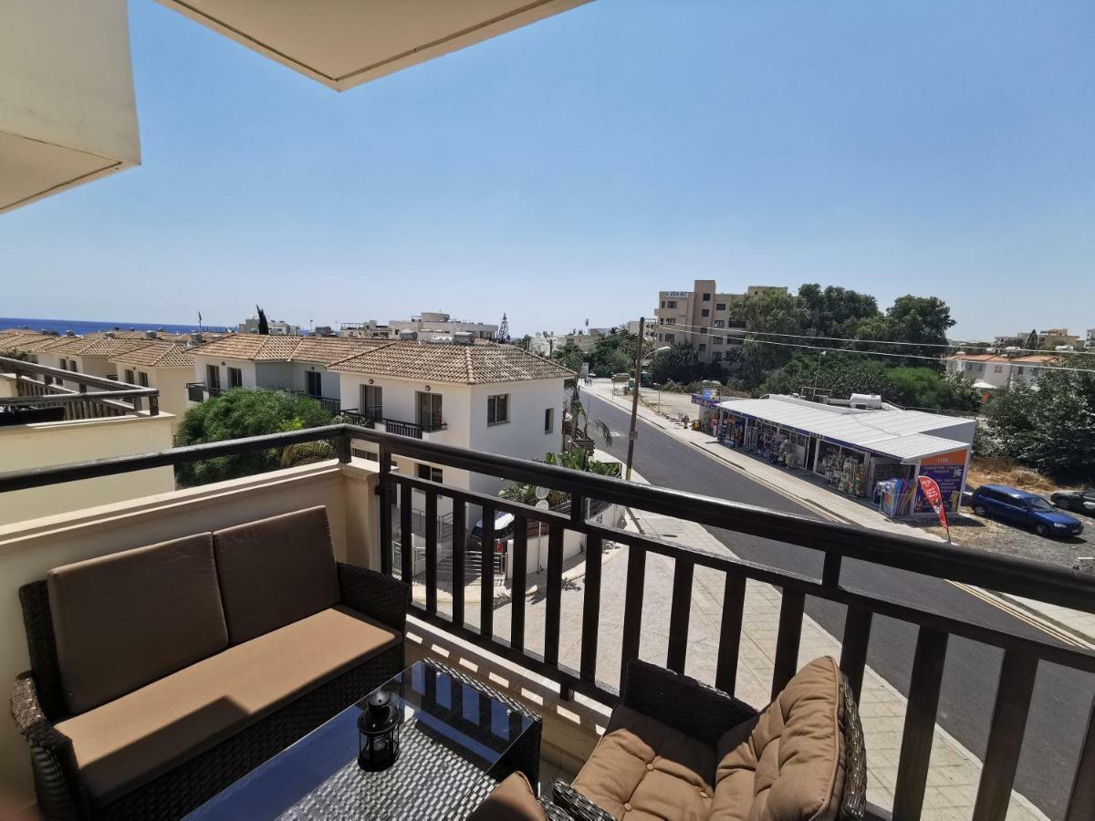 Sea View Apartment โปรทาราส ภายนอก รูปภาพ