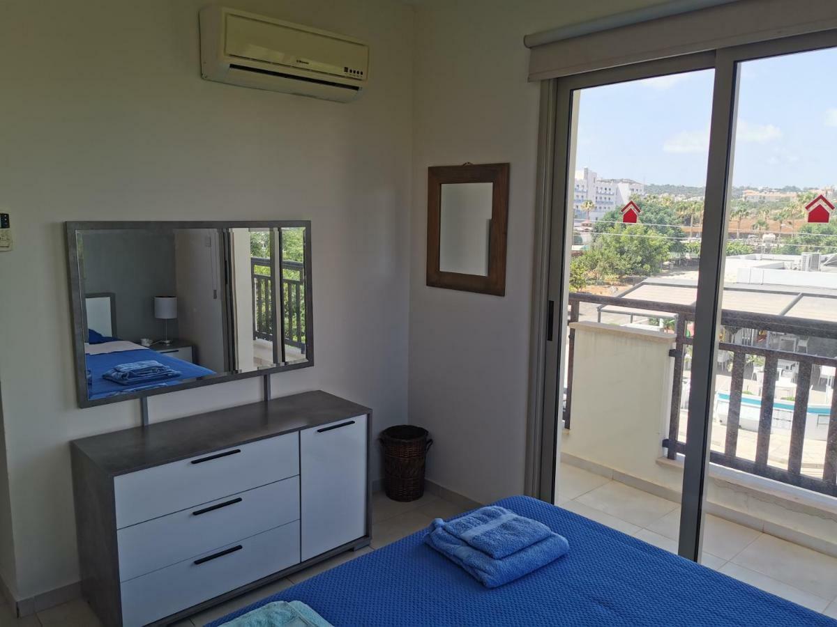 Sea View Apartment โปรทาราส ภายนอก รูปภาพ